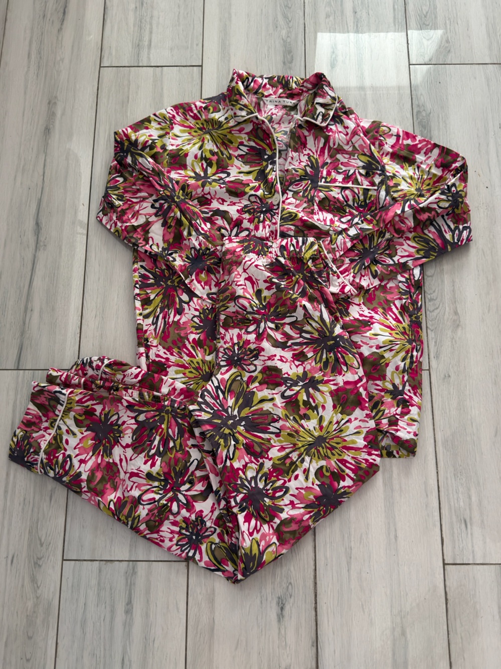 Trina Turk Floral Pajama Set Pants And Blouse  Set Womens Size Small